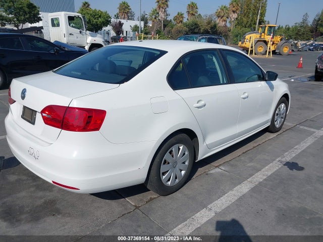 3VW2K7AJ3EM210368 Volkswagen Jetta Sedan S