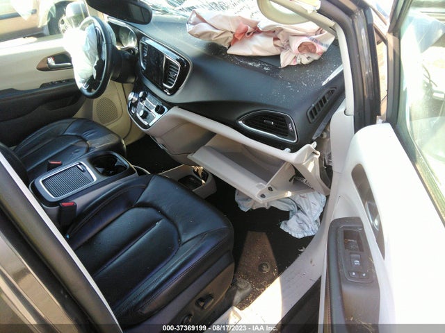 2C4RC1EG4HR840309 Chrysler Pacifica Touring-l Plus