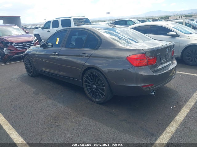 WBA3C3C51EP661223 BMW 320i Xdrive