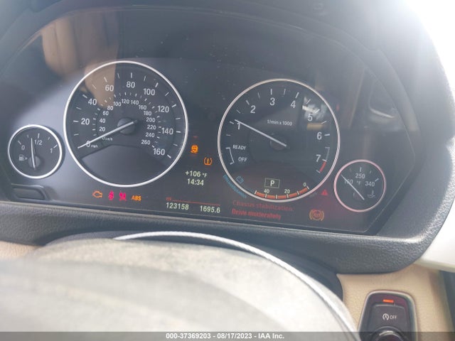 WBA3C3C51EP661223 BMW 320i Xdrive