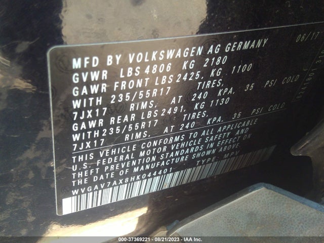 WVGAV7AX8HK044401 Volkswagen TIGUAN