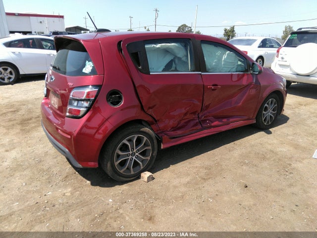 Chevrolet Sonic Lt Auto 2019 1G1JD6SB0K4134621 Image 4