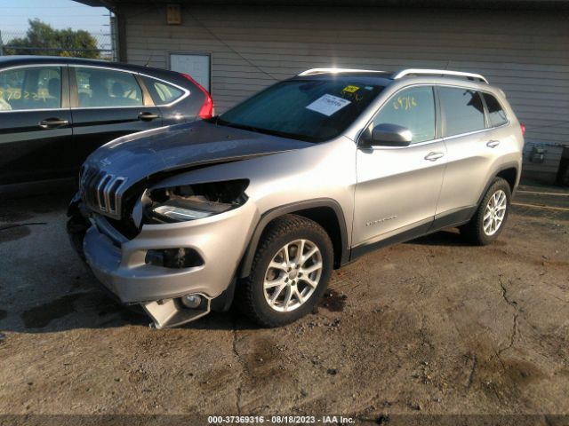 1C4PJMCS3FW687853 Jeep Cherokee Latitude
