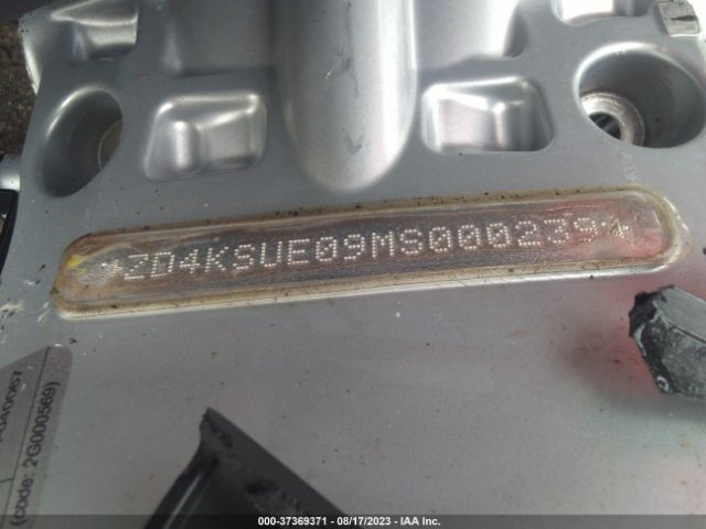 2021 APRILIA TUONO ZD4KSUE09MS000239 Photo 9