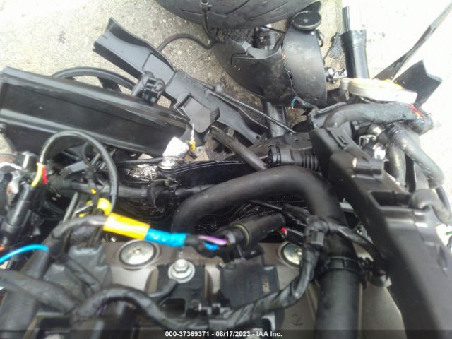 2021 APRILIA TUONO ZD4KSUE09MS000239 Photo 6