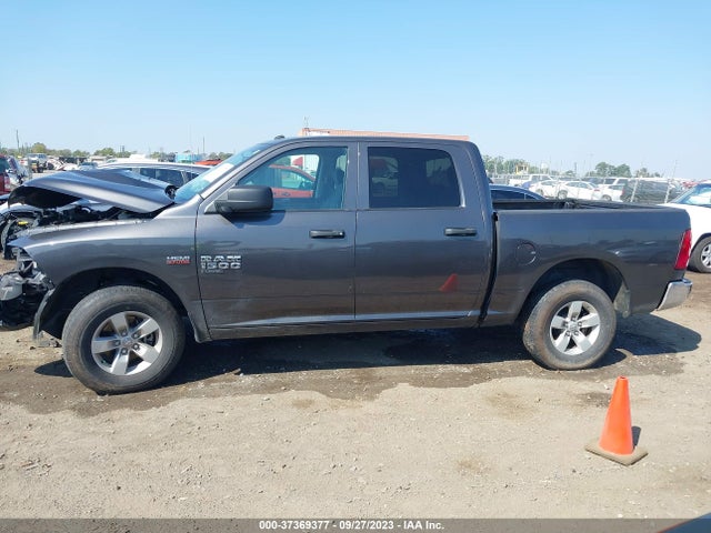 3C6RR7KT6NG284628 RAM 1500 Classic Tradesman