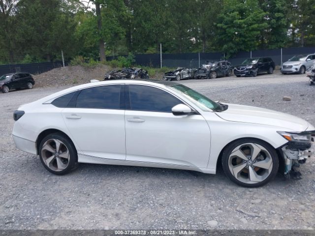1HGCV2F90JA002148 Honda Accord Sedan Touring 2.0t