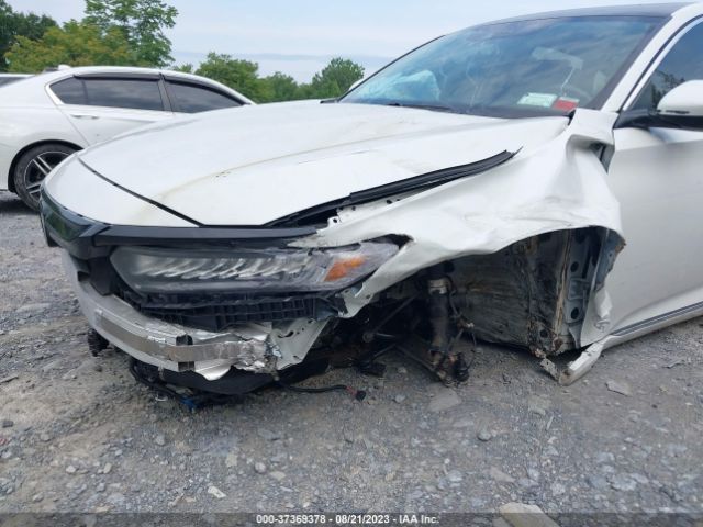 1HGCV2F90JA002148 Honda Accord Sedan Touring 2.0t