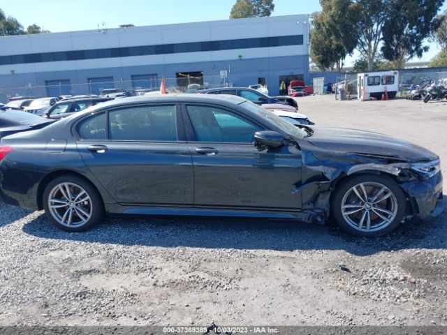 WBA7F0C53GGL99229 BMW 7 Series 750i