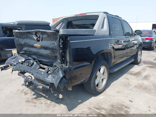 2011 CHEVROLET AVALANCHE LT VIN: 3GNMCFE07BG138760