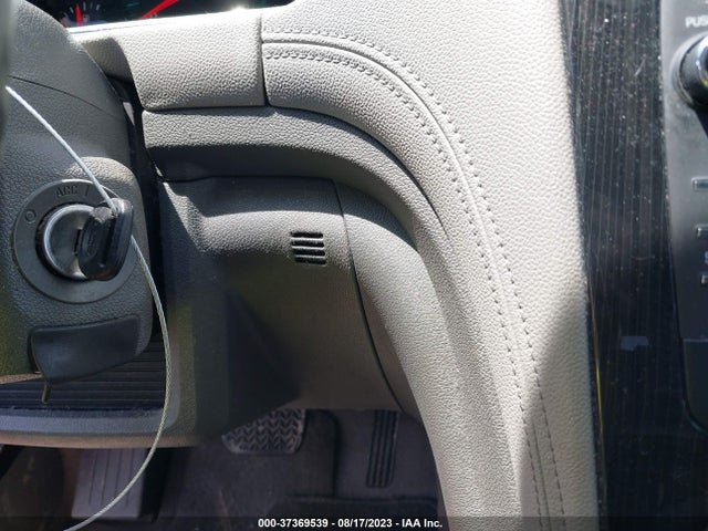 Chevrolet Traverse Lt 2017 1GNKRGKD6HJ338720 Image 11