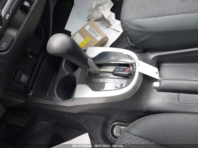 Honda FIT LX 2019 3HGGK5H41KM751963 Image 3