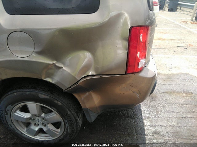 2011 HONDA PILOT EX-L VIN: 5FNYF3H53BB033114
