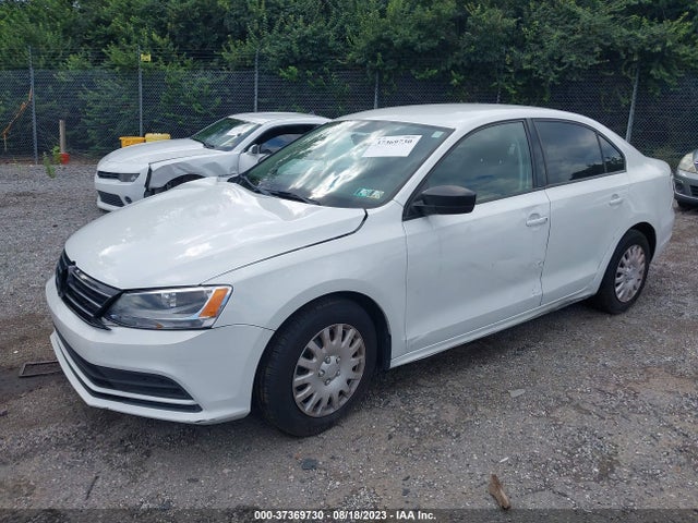 3VW2K7AJXFM280712 Volkswagen Jetta Sedan 2.0l S