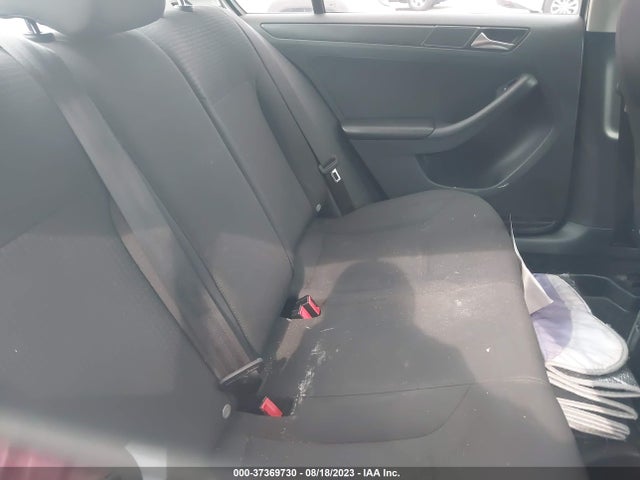 3VW2K7AJXFM280712 Volkswagen Jetta Sedan 2.0l S