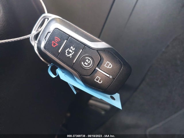 Ford EXPLORER XLT 2017 1FM5K8DH9HGD83384 Image 3