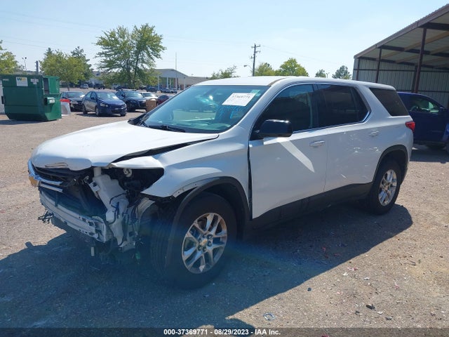 Chevrolet Traverse Ls 2018 1GNEVFKW9JJ137646 Image 2
