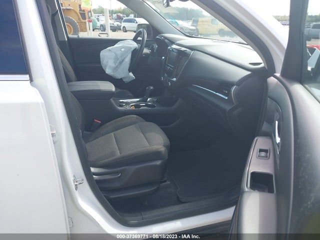 Chevrolet Traverse Ls 2018 1GNEVFKW9JJ137646 Image 5