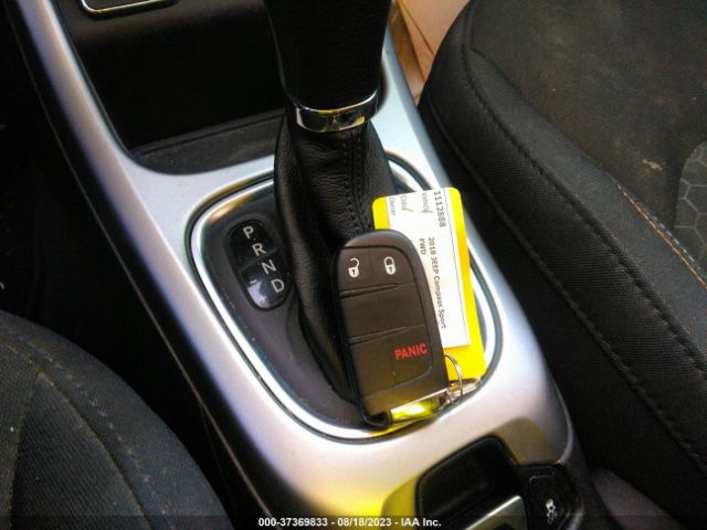 3C4NJCAB1JT213595 Jeep Compass Sport