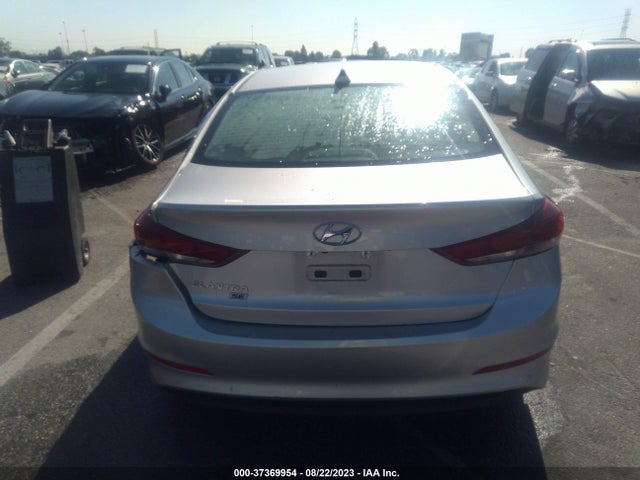 Hyundai ELANTRA SE 2018 5NPD74LF5JH395401 Image 8