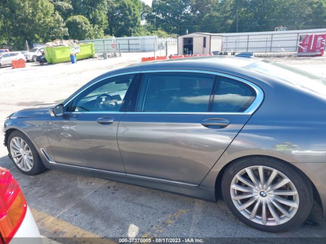 WBA7E2C57GG548157 BMW 7 Series 740i
