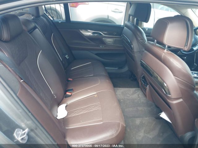 WBA7E2C57GG548157 BMW 7 Series 740i