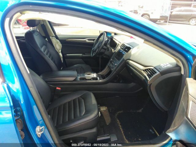 3FA6P0CD8KR178185 Ford FUSION SEL