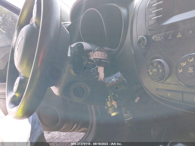 KIA SOUL + 2014 KNDJP3A53E7032905 Image 12