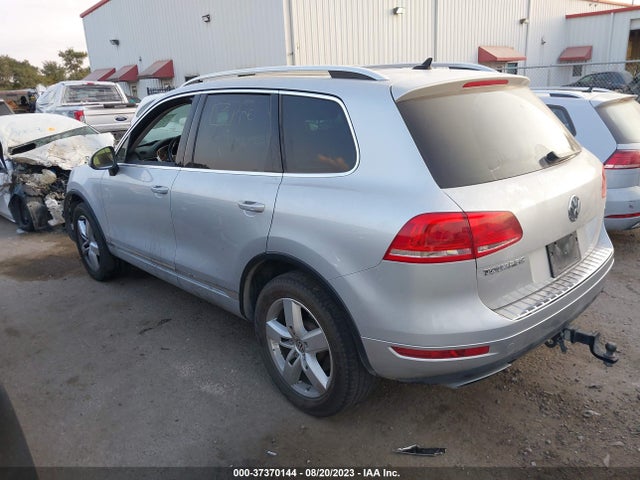 WVGEP9BP1ED005137 Volkswagen Touareg Lux
