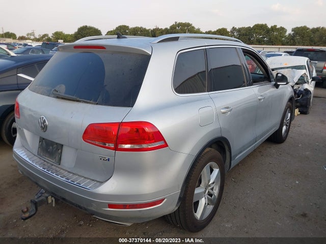 WVGEP9BP1ED005137 Volkswagen Touareg Lux