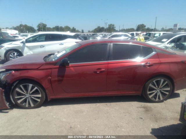 1N4BL4CV5NN354529 Nissan Altima 2.5 Sr