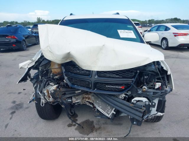 3C4PDCGG2HT585279 Dodge Journey Crossroad
