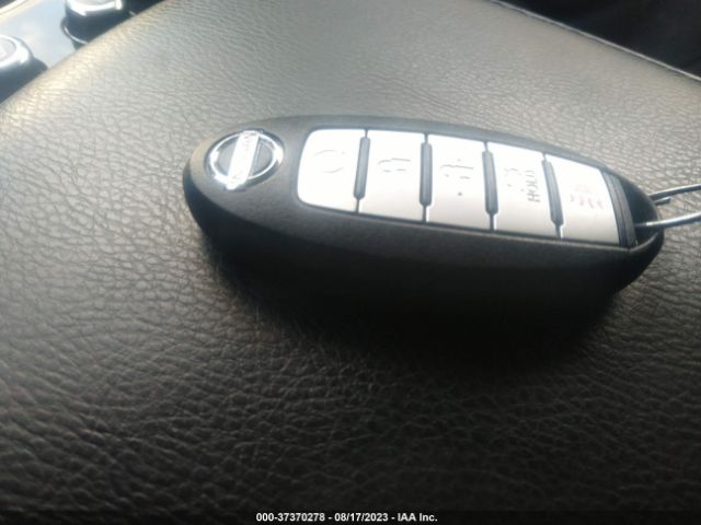 1N4AA6AP4HC382159 Nissan Maxima Sr