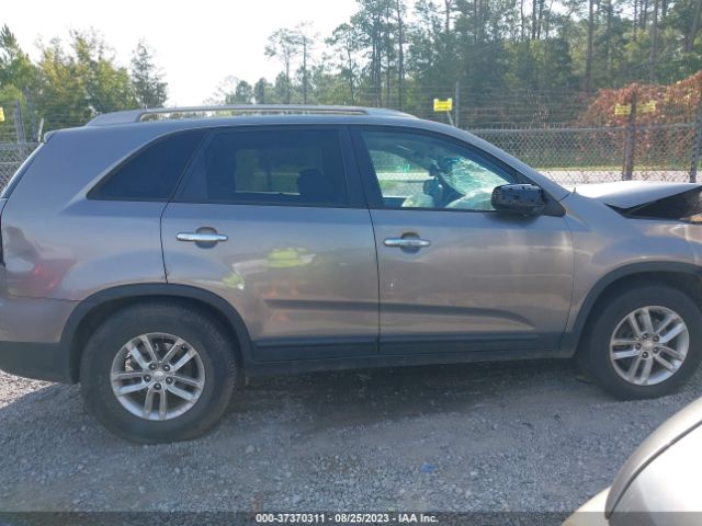 5XYKT3A63FG587950 KIA SORENTO LX