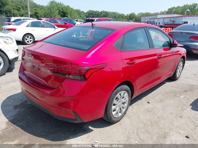 Hyundai ACCENT SE 2018 3KPC24A3XJE006954 Image 4