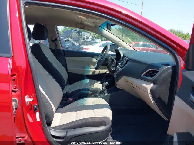 Hyundai ACCENT SE 2018 3KPC24A3XJE006954 Image 5