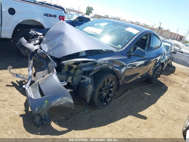 7SAYGAEE5PF814314 Tesla Model Y Long Range