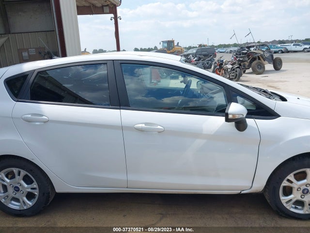 Ford FIESTA SE 2016 3FADP4EJ8GM139117 Image 5