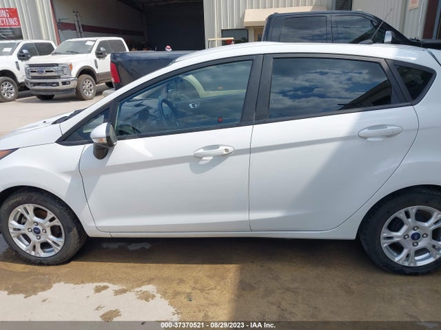 Ford FIESTA SE 2016 3FADP4EJ8GM139117 Image 6
