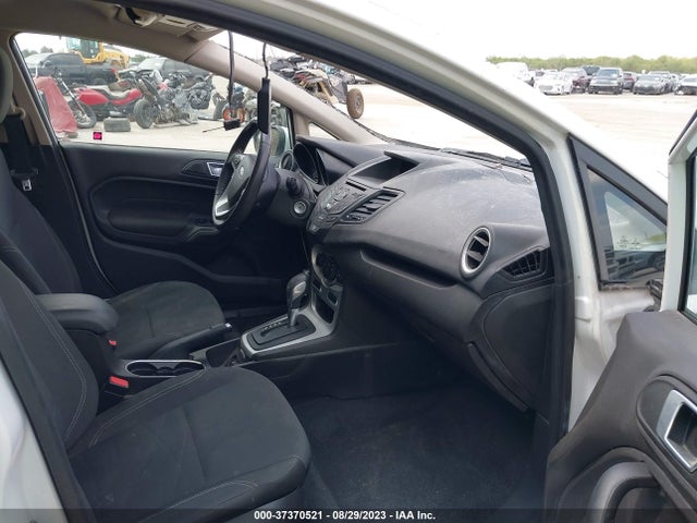 Ford FIESTA SE 2016 3FADP4EJ8GM139117 Image 11