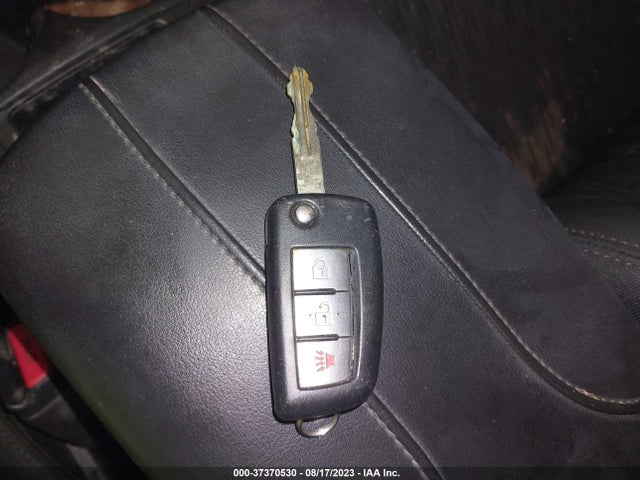 37370530 :رقم المزاد ، 5N1AT2MVXKC740746 vin ، 2019 Nissan Rogue S مزاد بيع