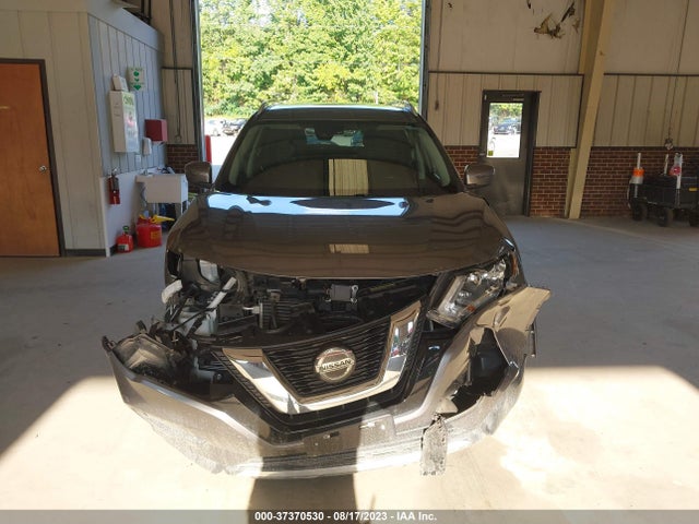 37370530 :رقم المزاد ، 5N1AT2MVXKC740746 vin ، 2019 Nissan Rogue S مزاد بيع