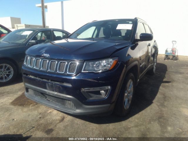 3C4NJCBB1JT318829 Jeep Compass Latitude