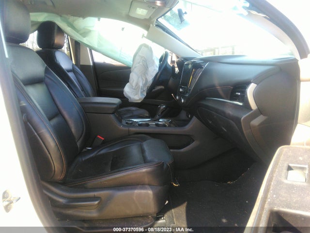 Chevrolet Traverse Lt Cloth 2018 1GNERGKW9JJ225638 Image 5