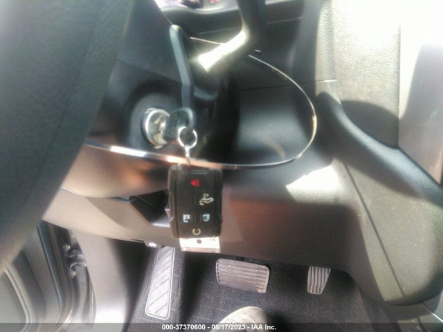 Chevrolet Silverado 1500 Custom 2020 1GCRYBEK3LZ303814 Image 11