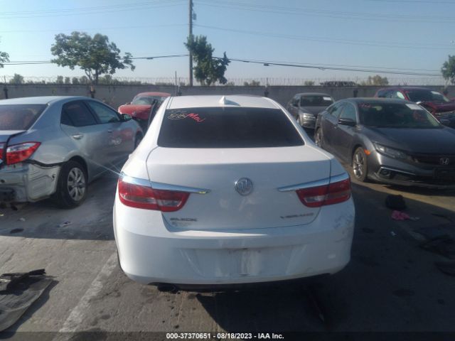 1G4PP5SK8F4210607 Buick Verano