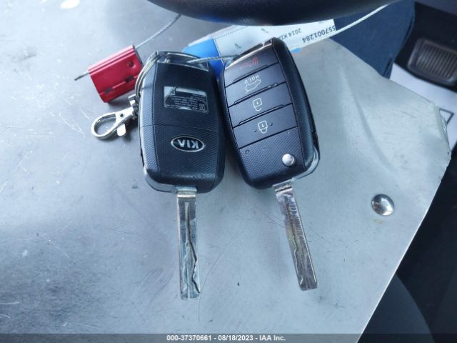 KNDJN2A22E7093037 KIA Soul Base