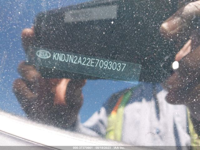 KNDJN2A22E7093037 KIA Soul Base