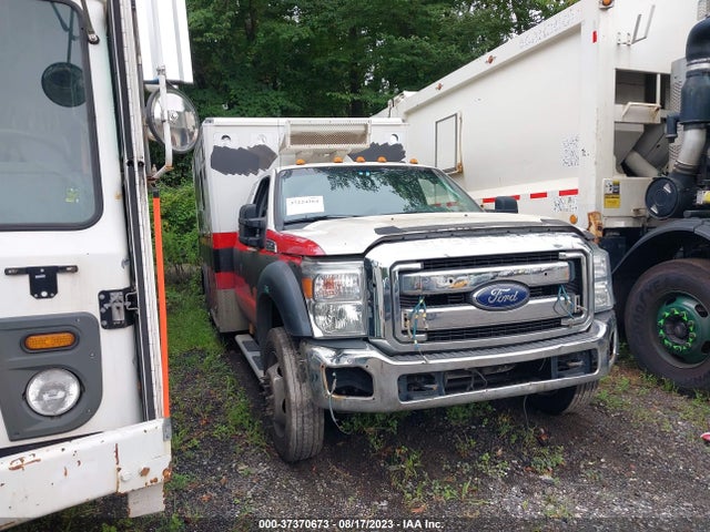 2015 Ford F-450, VIN: 1FD0X4HT1FEC17355