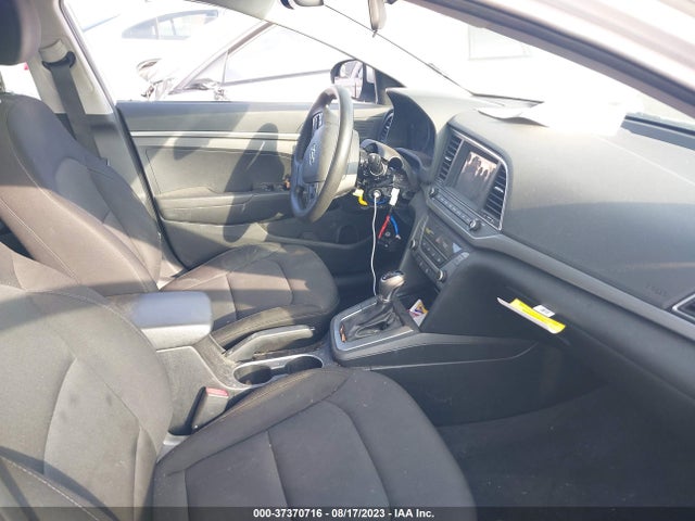 Hyundai ELANTRA SE 2018 5NPD74LF3JH400174 Image 5